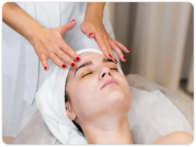 What to Expect During a Face Massage Session